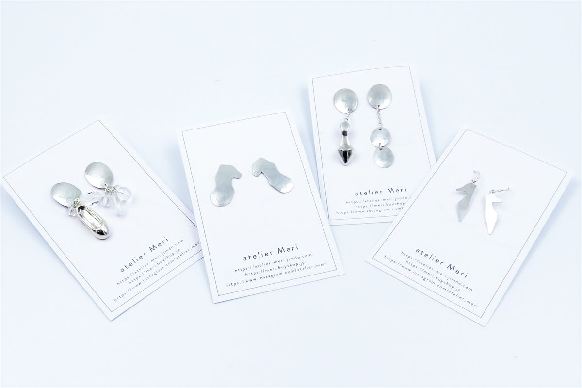 シューズモチーフのアクセサリー★冬のギフトにもおすすめです!