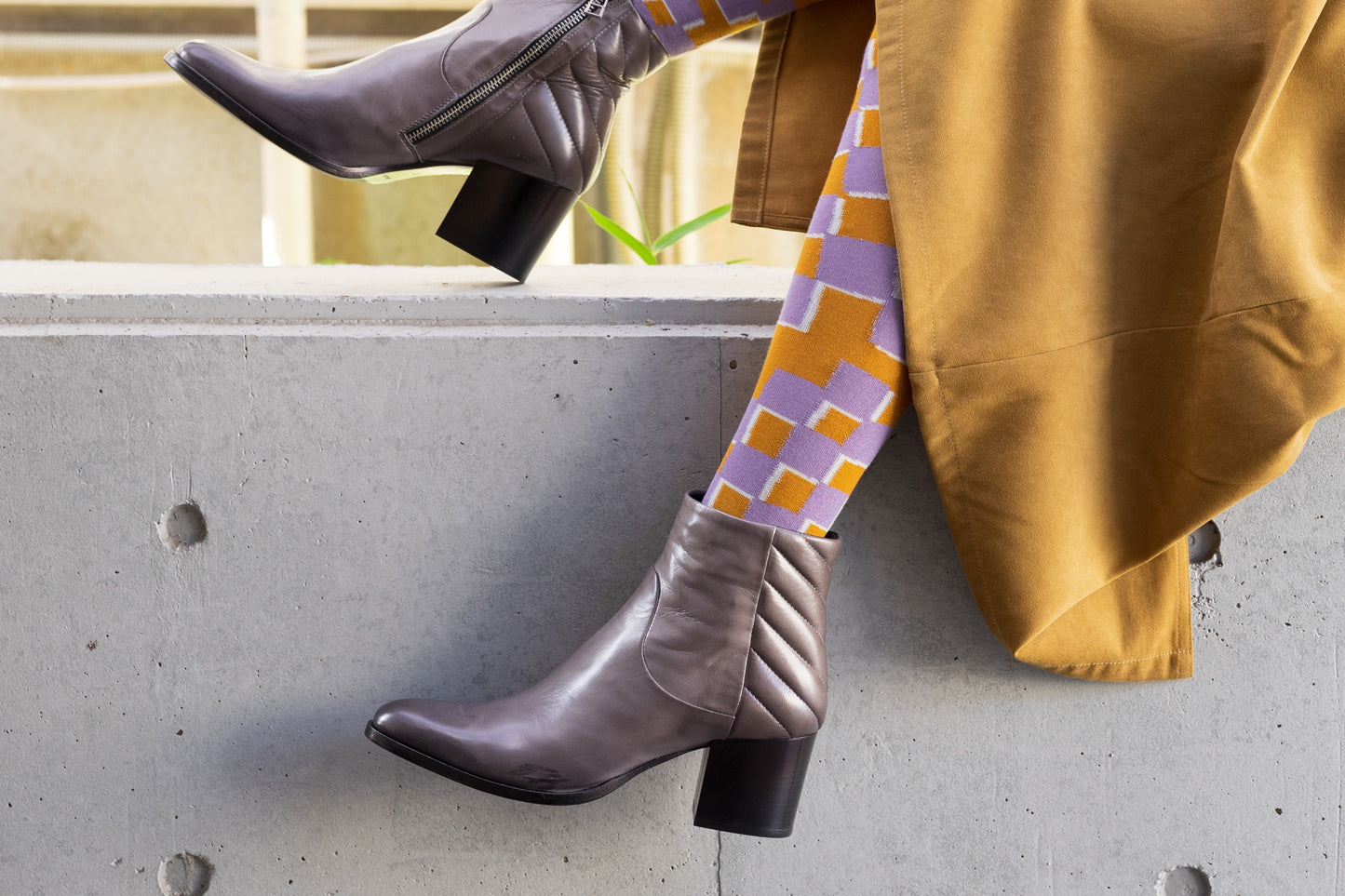 SALE開催中!防寒と素敵さが叶うTRIVER FLIGHTのショートブーツ