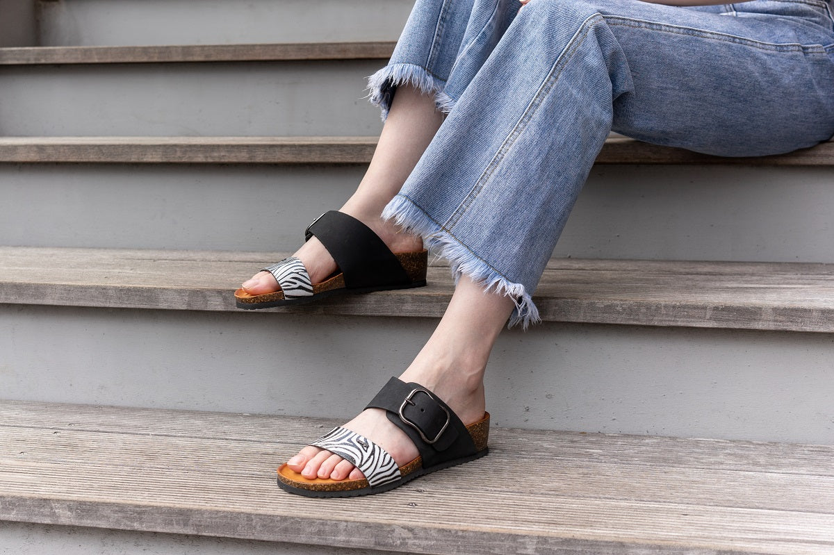 ファッション性と快適な履き心地 価格帯も魅力的なIgi&COのサンダル