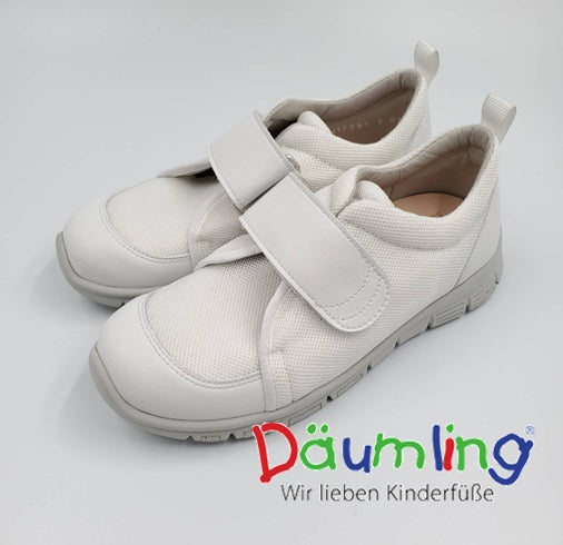 ドイツ・Daumling(ダウムリング) 新作上履きについて<その1>