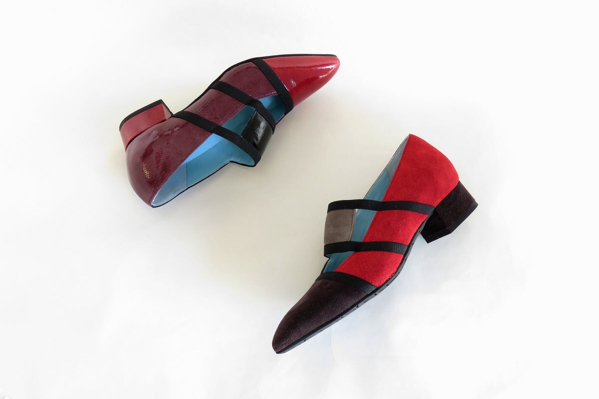 ThierryRabotin(ティエリーラボタン) 鮮やかなカラーが目を引く「tr1」のパンプス