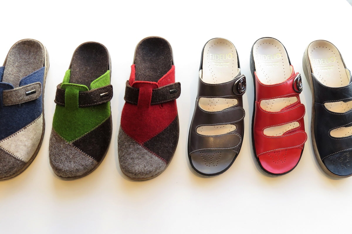 新規取扱いブランドFIDELIO(フィデリオ) 室内履きにもおすすめ ウールのクロッグとサンダルです。