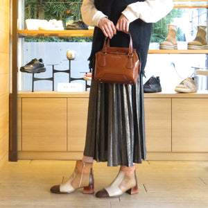 
                  
                    BI232929 BAG CUERO
                  
                