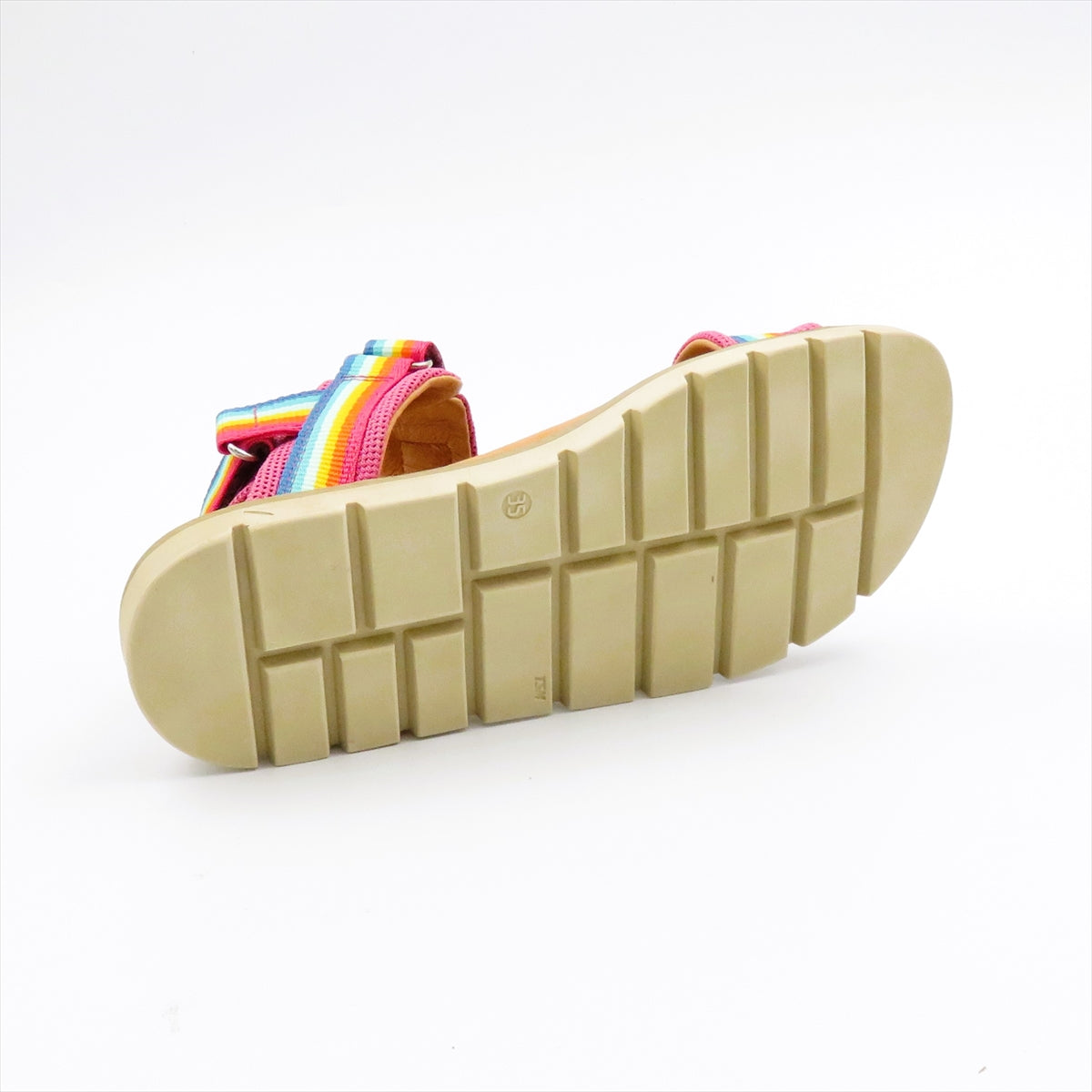 
                  
                    G3150259-13 FUXIA+
                  
                