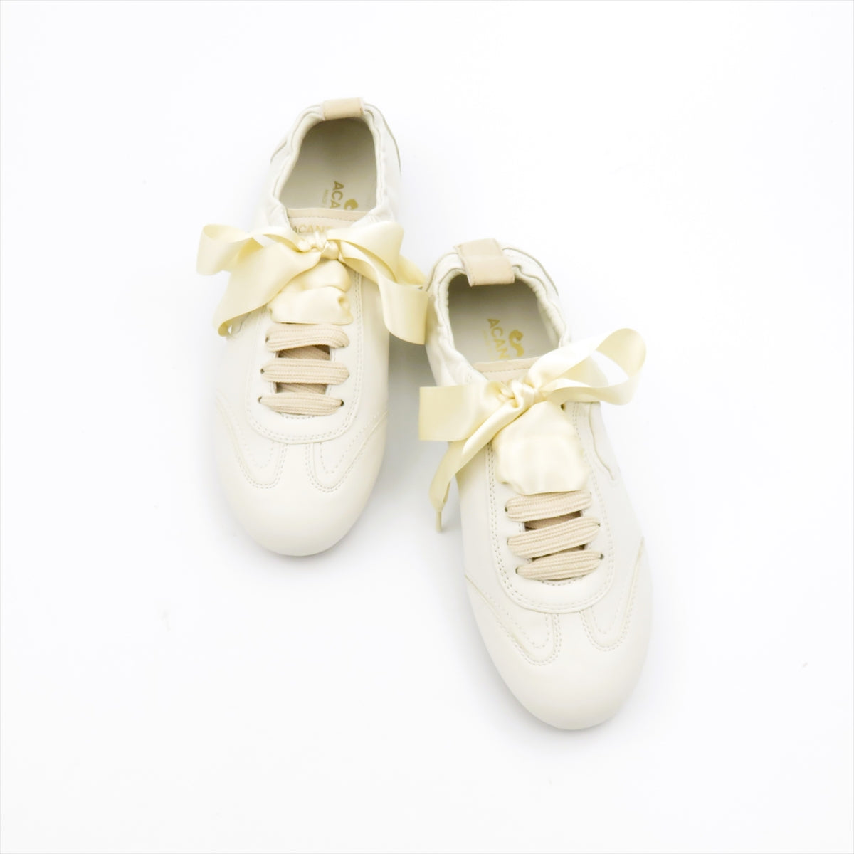 
                  
                    ACANT ATELIER OFFWHT
                  
                