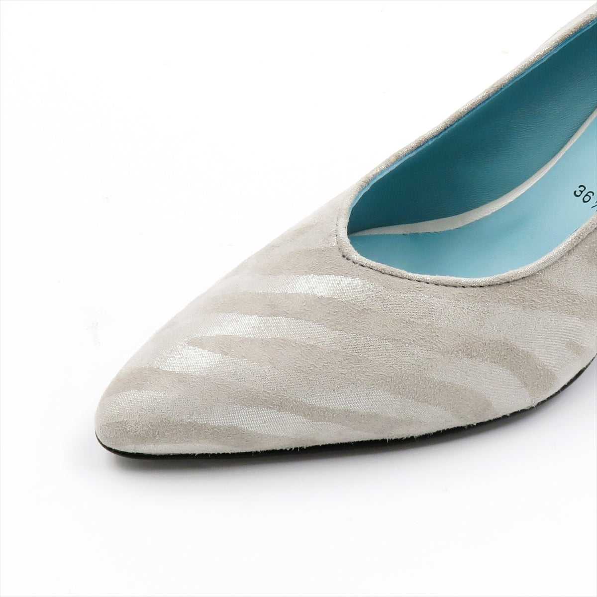 
                  
                    894030G2A GREY.ZIBRA
                  
                