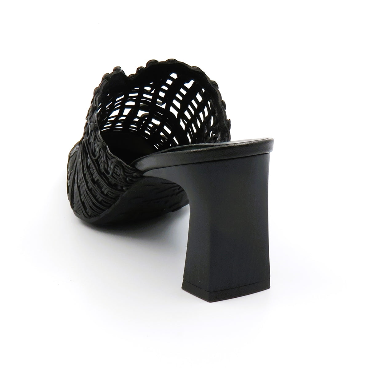 
                  
                    HV264789 BLACK
                  
                