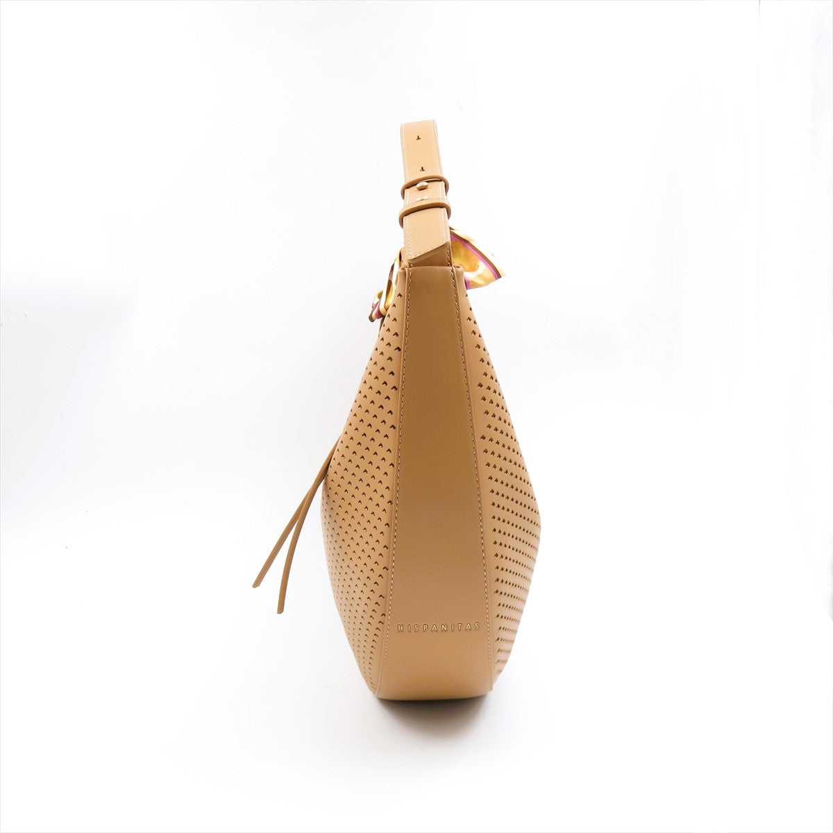 
                  
                    BV264540 BAG ALMOND
                  
                