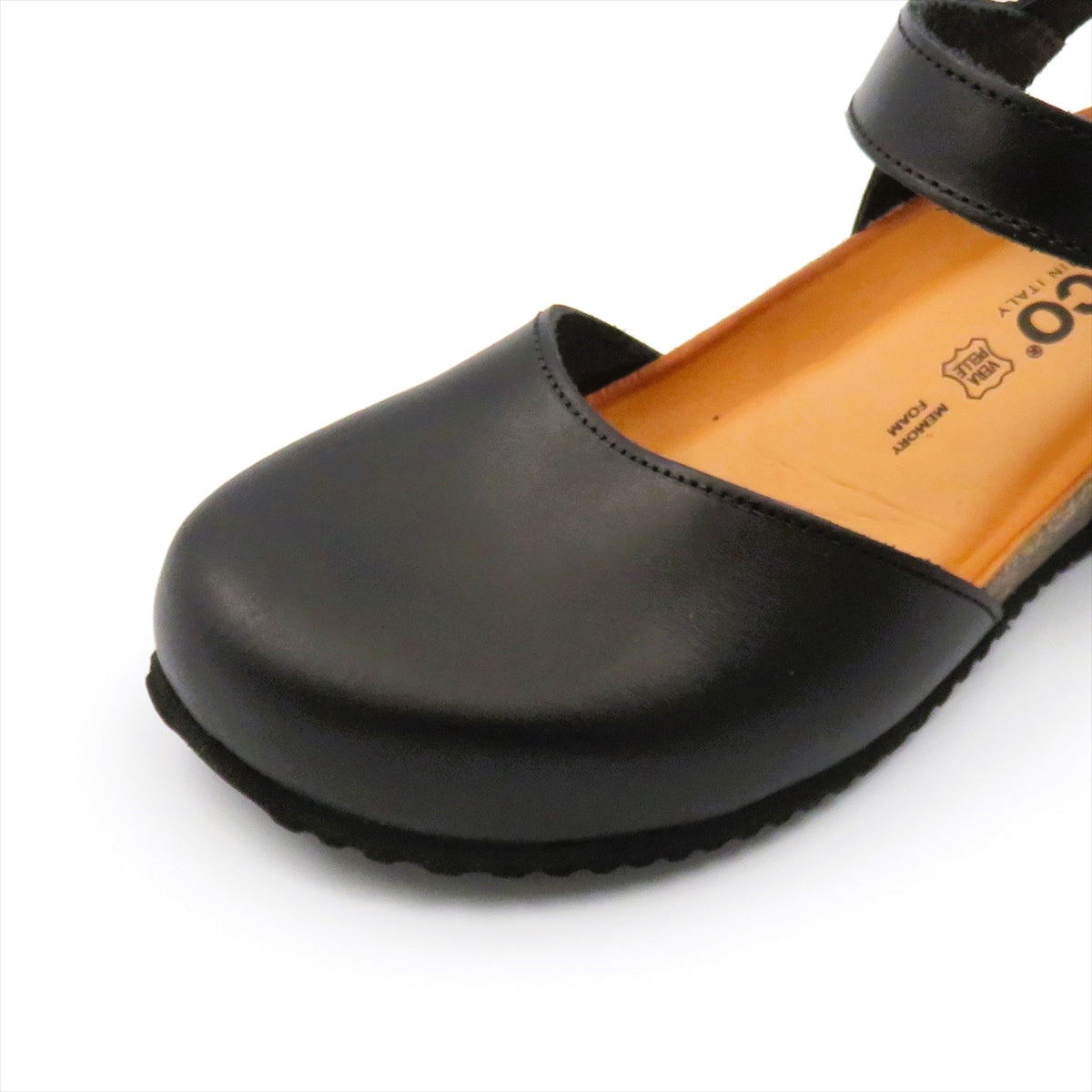 
                  
                    DSM 11974 BLK
                  
                