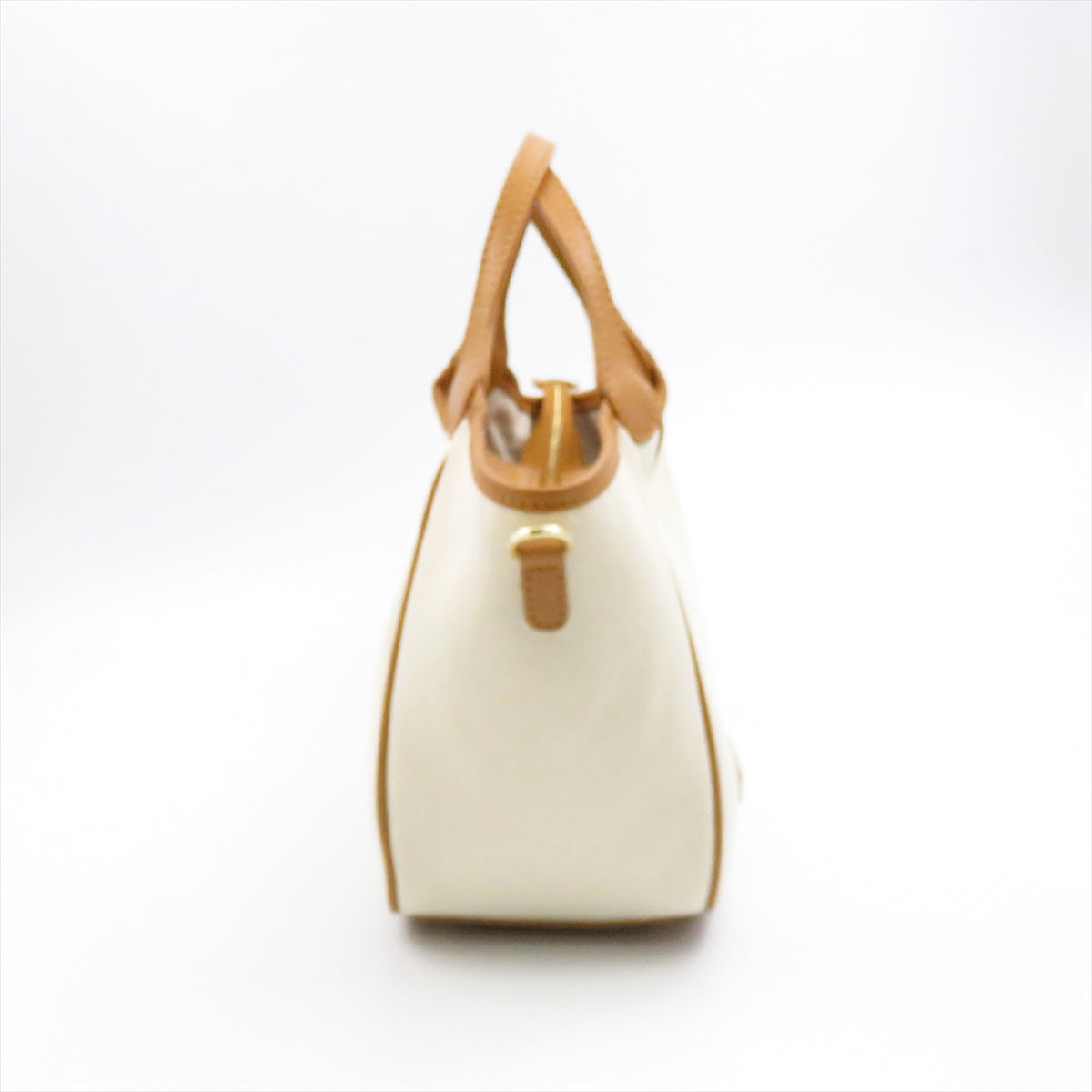 
                  
                    CA157O-01CL CARAMEL
                  
                