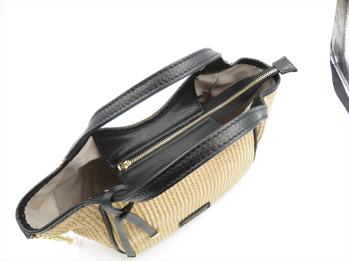 
                  
                    CA157P-01BK BLACK
                  
                