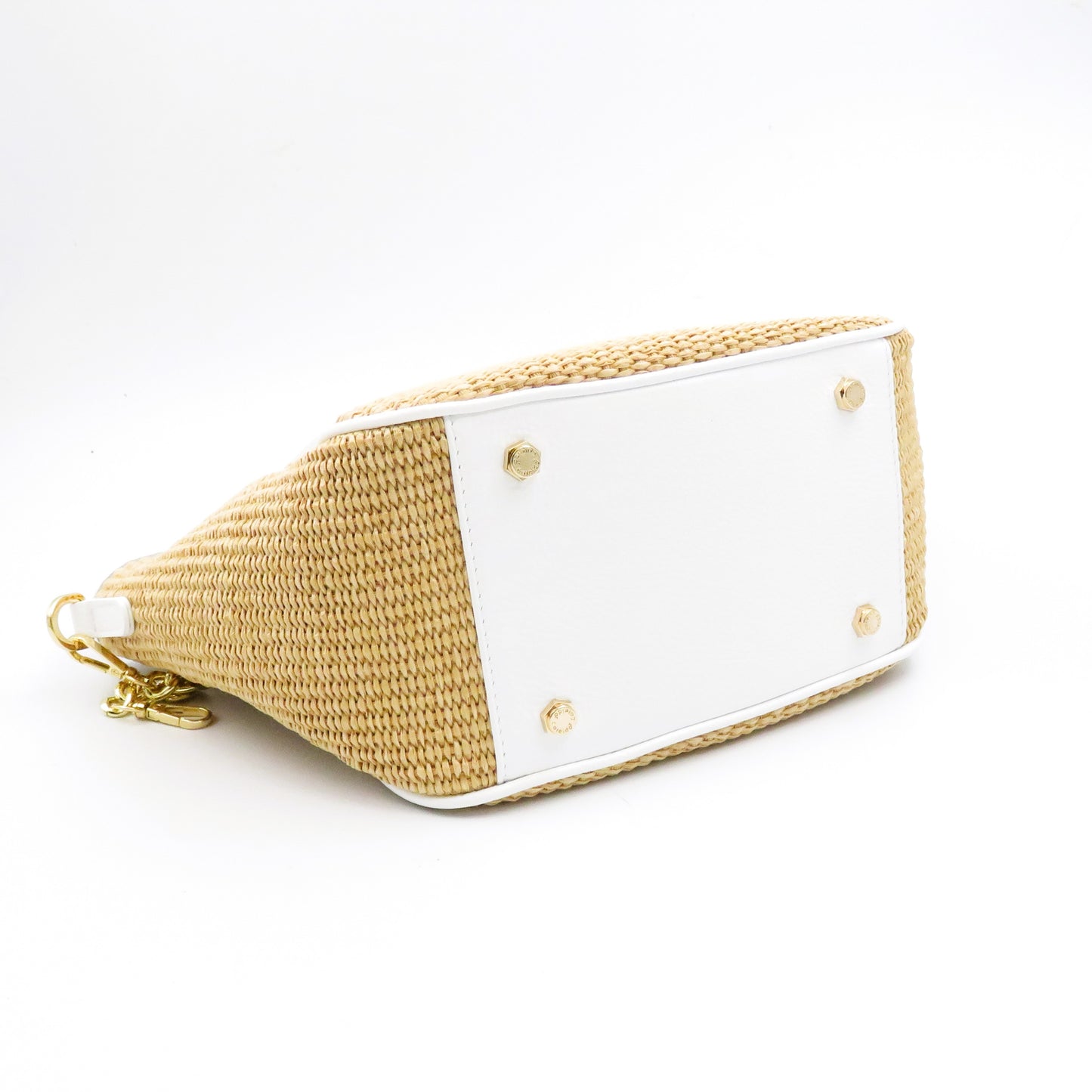 
                  
                    CA157P-01WH WHITE
                  
                