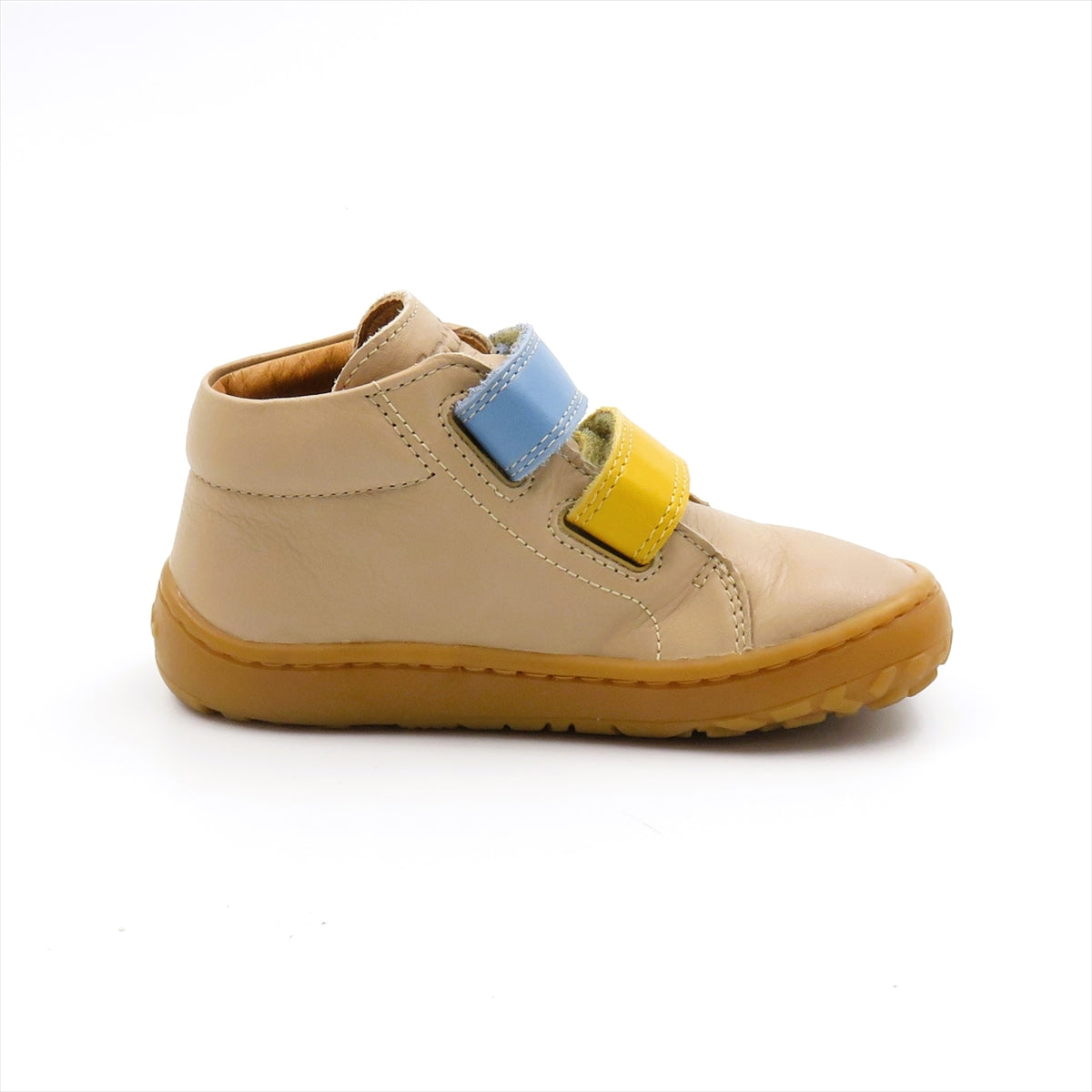 
                  
                    G2130369-5 BEIGE BAREFOOT
                  
                