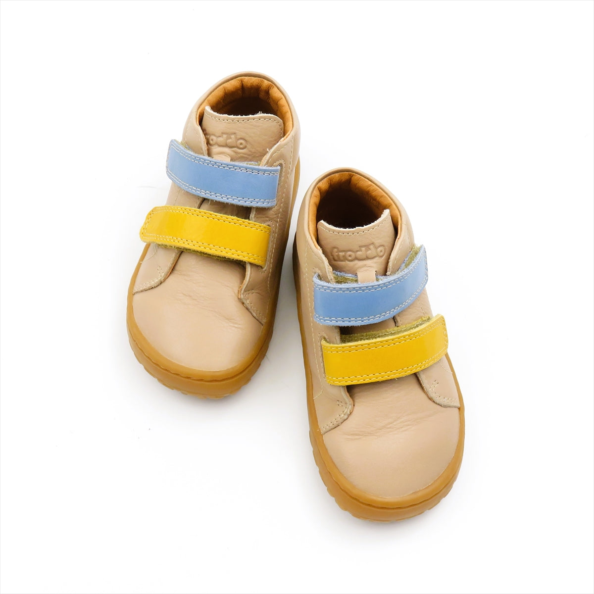 
                  
                    G2130369-5 BEIGE BAREFOOT
                  
                