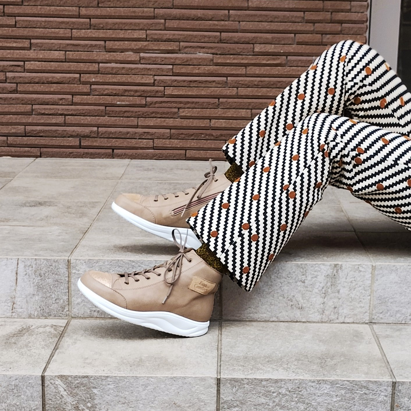 
                  
                    【DM掲載モデル】2991 HOLTEN CAMEL.OR
                  
                