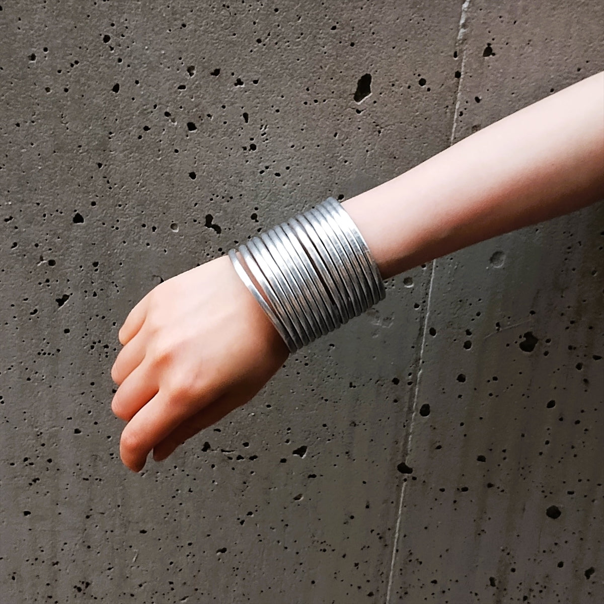 
                  
                    BRACELET L.L261 SIL
                  
                