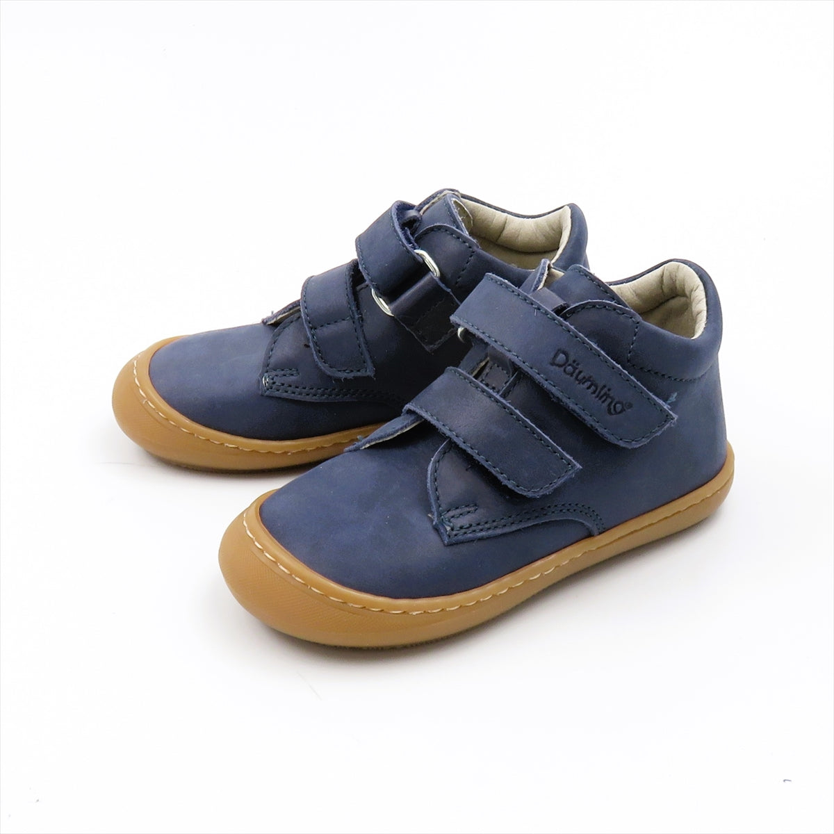 
                  
                    070811 CELEST.JEANS
                  
                
