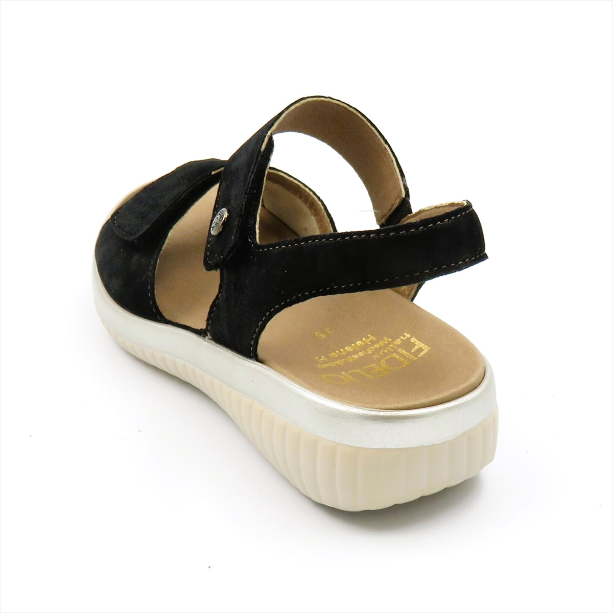 
                  
                    586025 NERO.LISA
                  
                