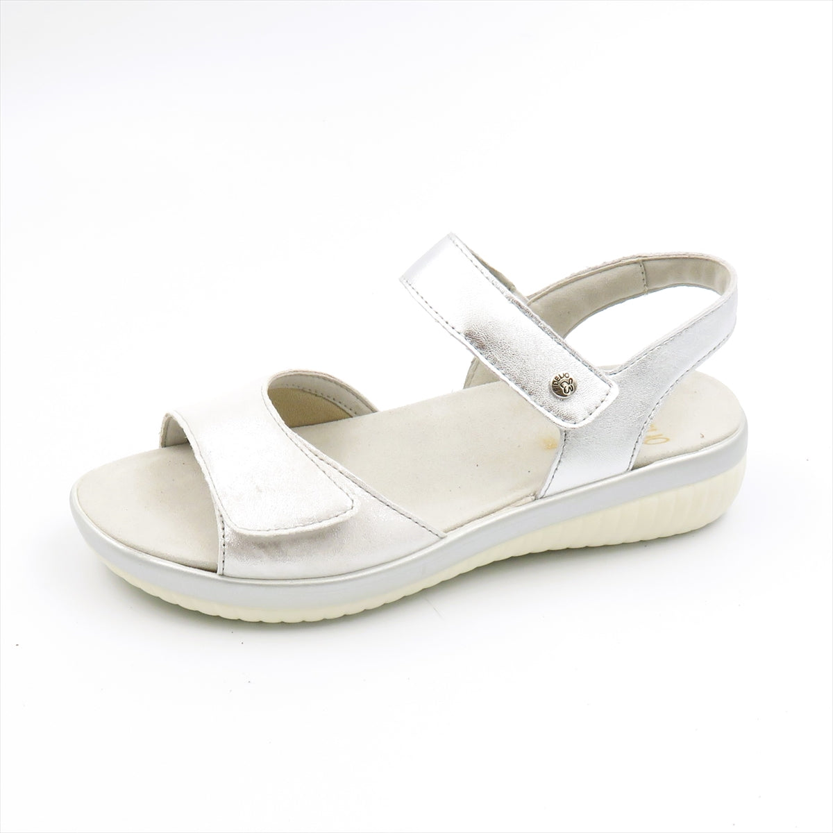 
                  
                    586025 SILVER.COMBI
                  
                
