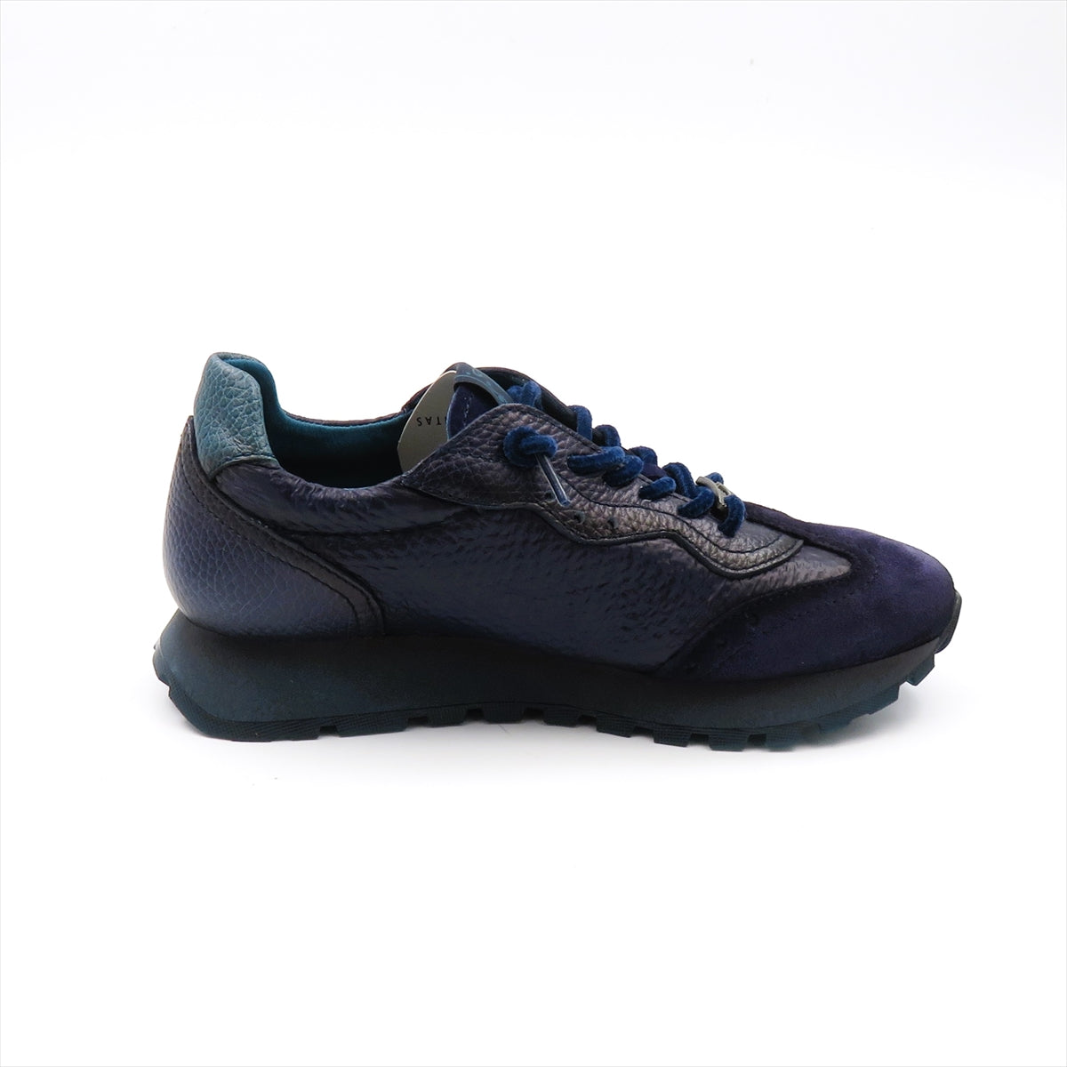 
                  
                    HI264955 NAVY.BLUE
                  
                