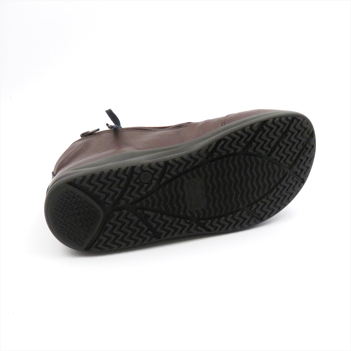 
                  
                    2991 HOLTEN SHOKO
                  
                