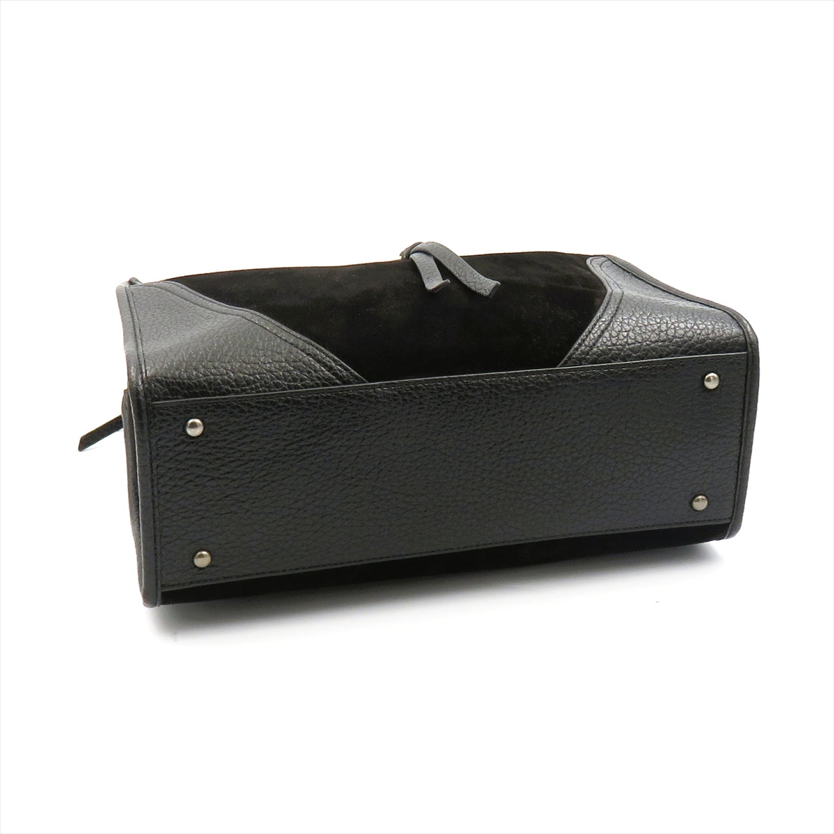 
                  
                    BI265022 BAG BLACK
                  
                