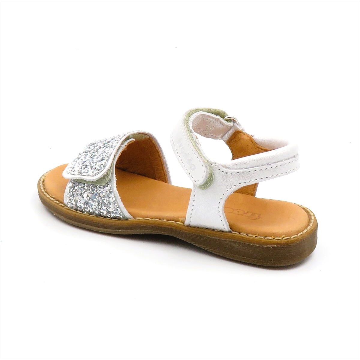 
                  
                    G3150249-14 SILVER
                  
                