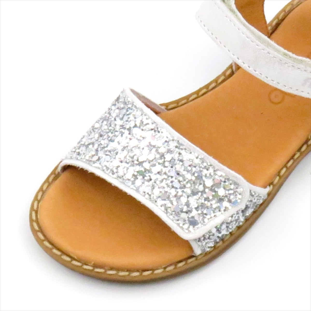 
                  
                    G3150249-14 SILVER
                  
                