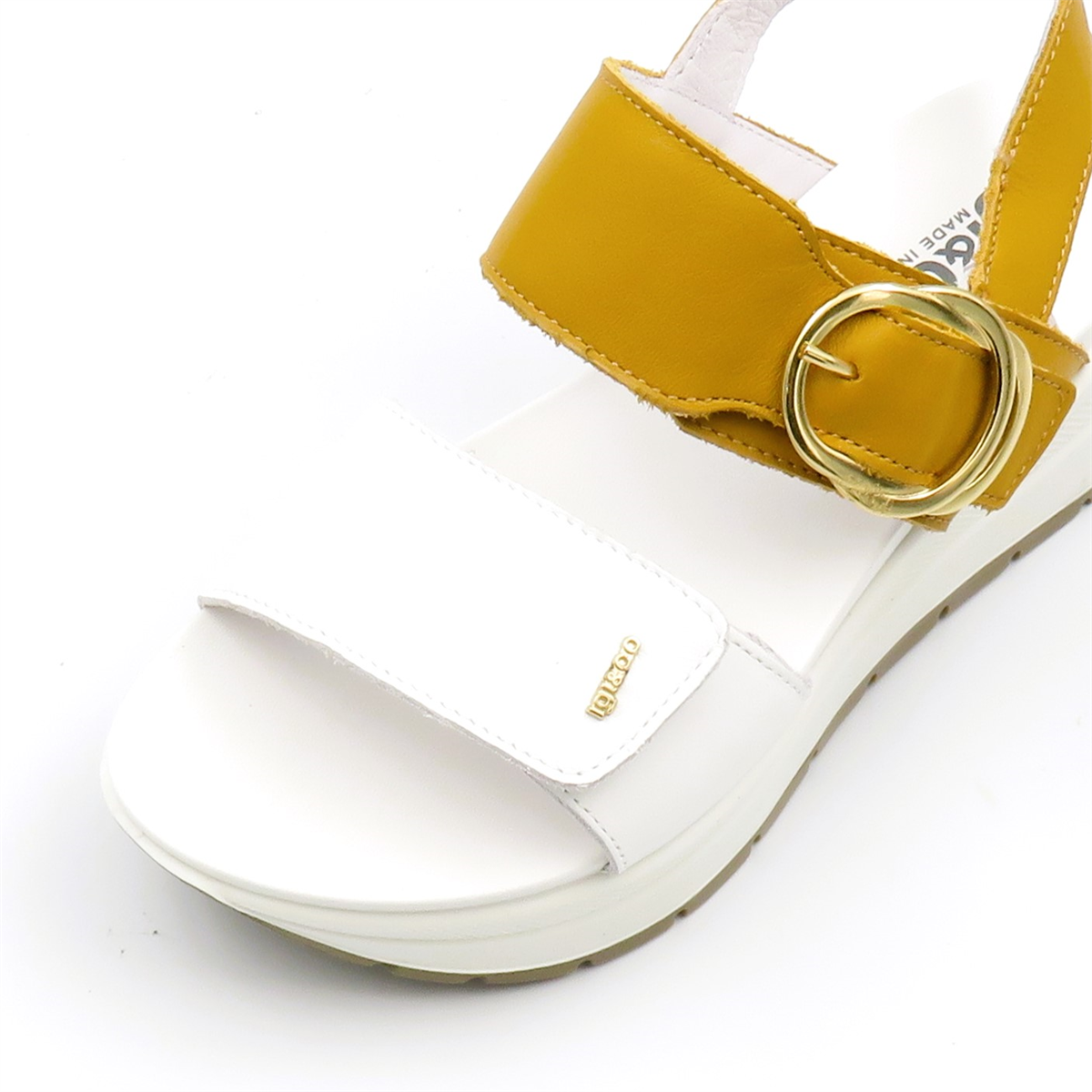 
                  
                    DRN 76776 BIANCO.OCRA
                  
                