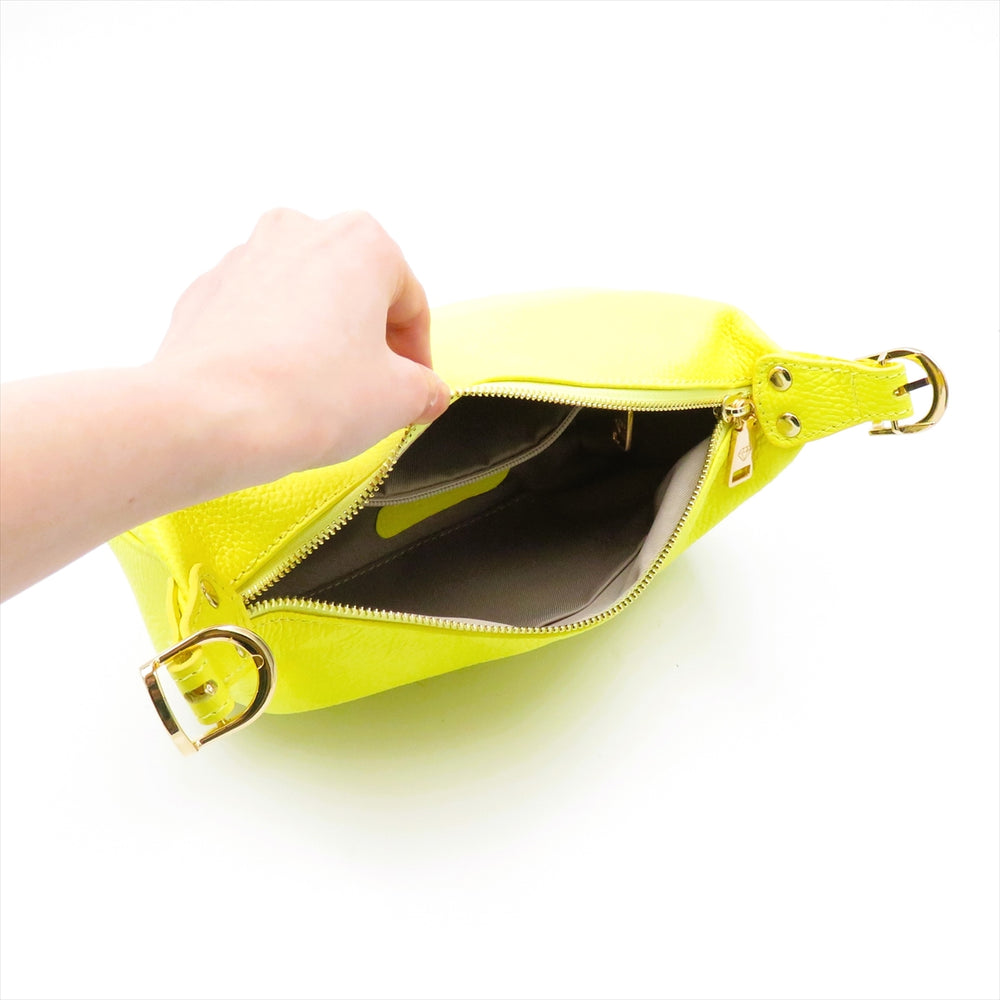 
                  
                    CA148-01LO LEMON
                  
                