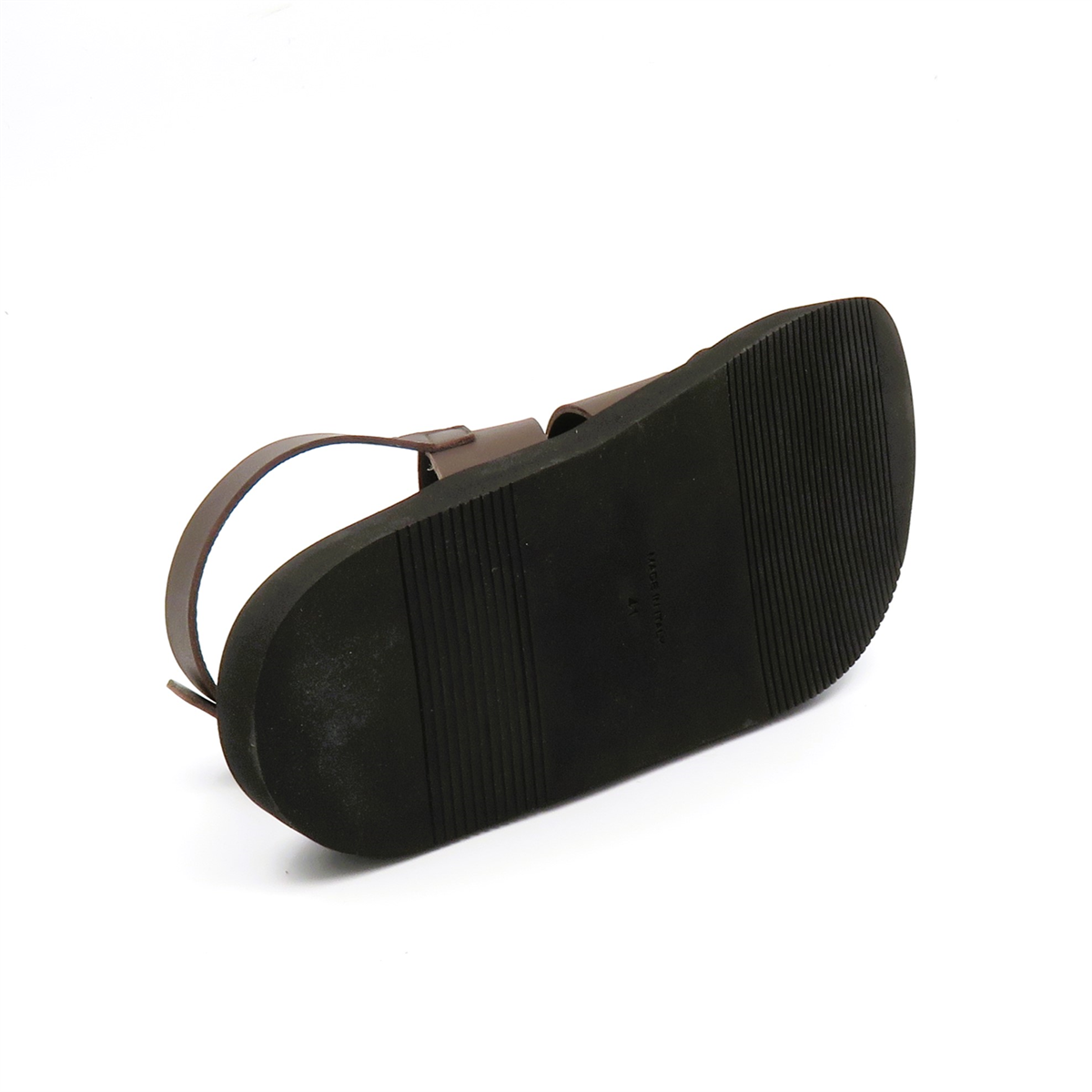 
                  
                    M8050 BROWN
                  
                