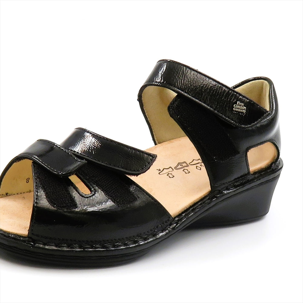 
                  
                    82655 FES-S BLK.E
                  
                
