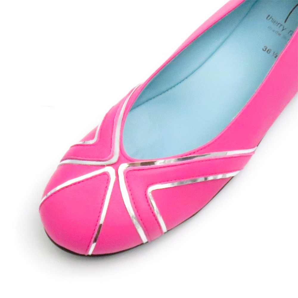 
                  
                    2456MP PINK
                  
                