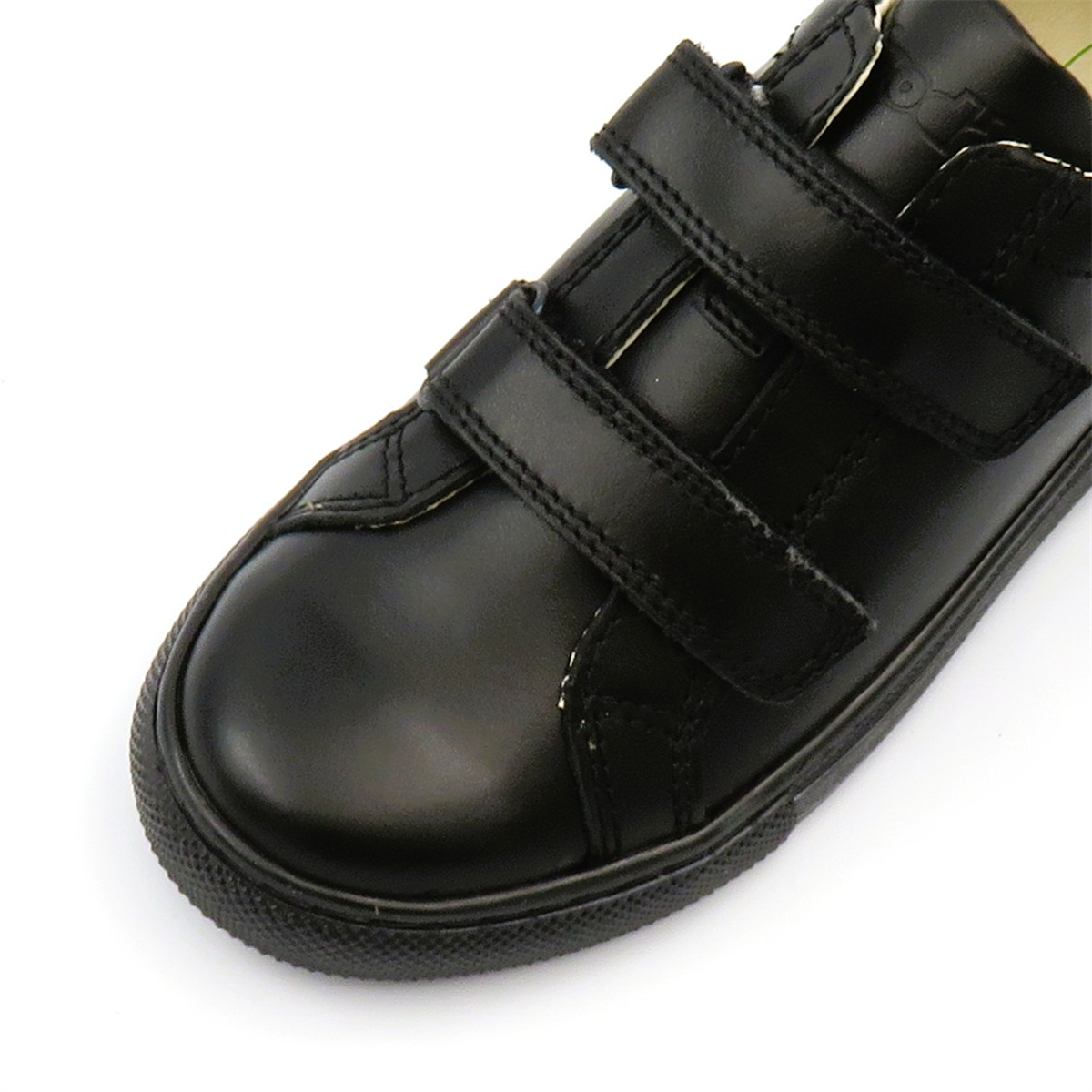 
                  
                    G4130068 BTS BLK
                  
                
