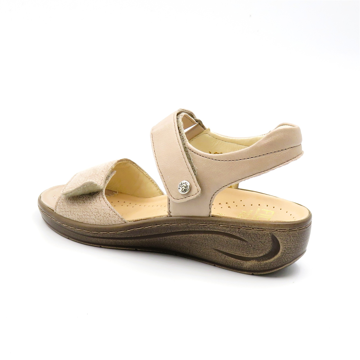
                  
                    433049 NOCCIOLA
                  
                