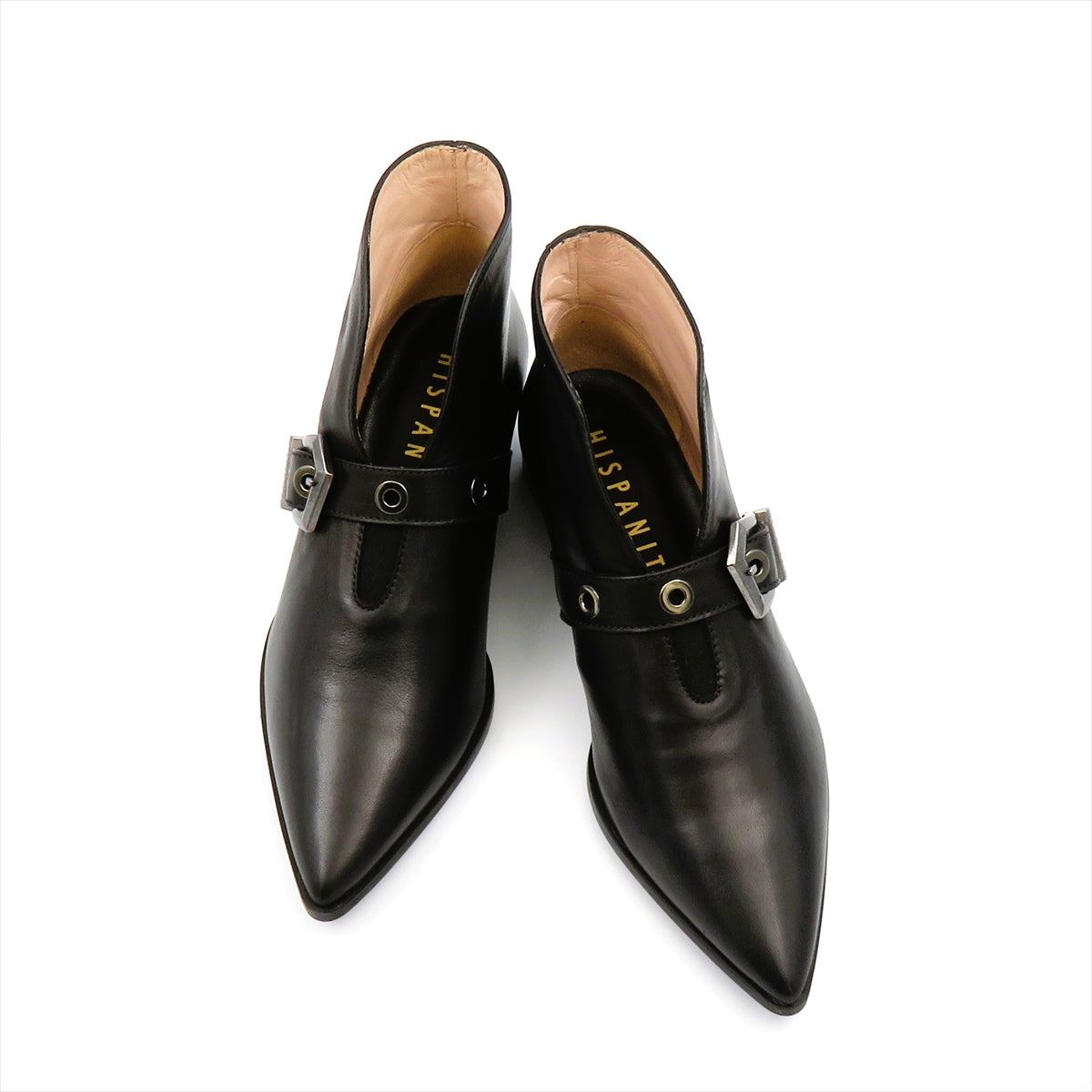 
                  
                    HI254360 BLACK
                  
                
