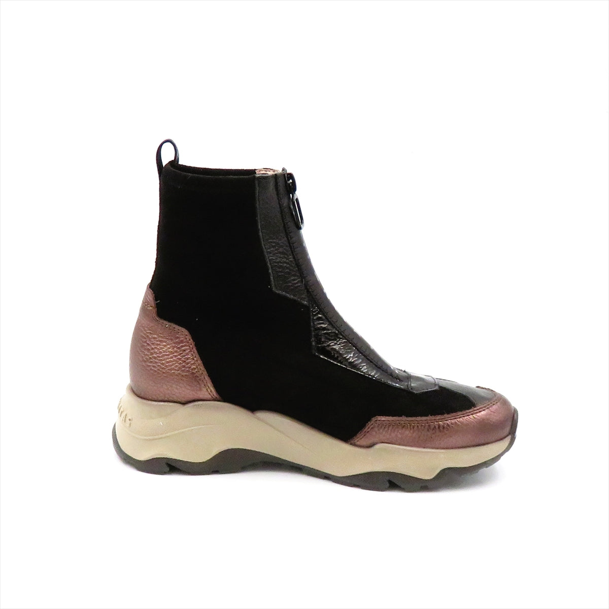 
                  
                    CHI254321 TOPO.BLK
                  
                