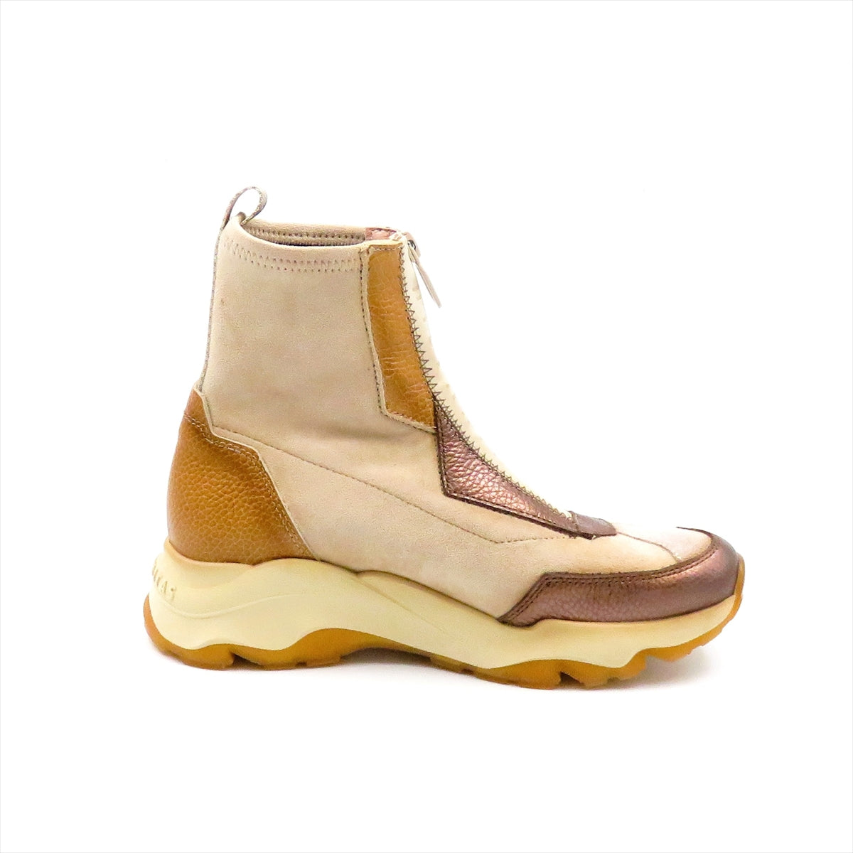 
                  
                    CHI254321 TOPO.CREAM
                  
                