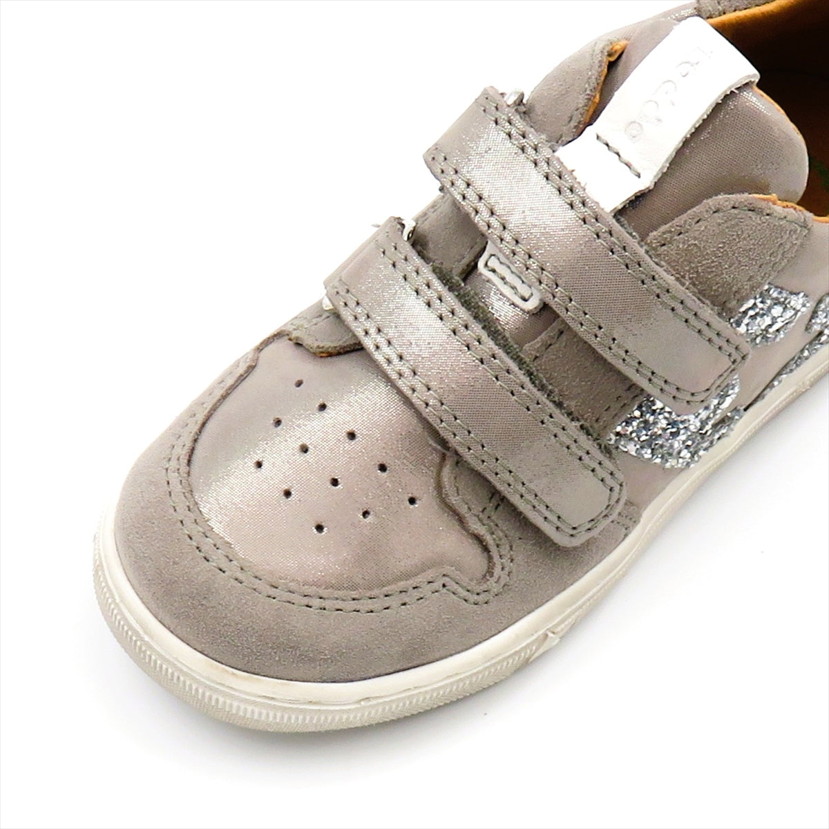 
                  
                    G2130356-10 SILVER+
                  
                