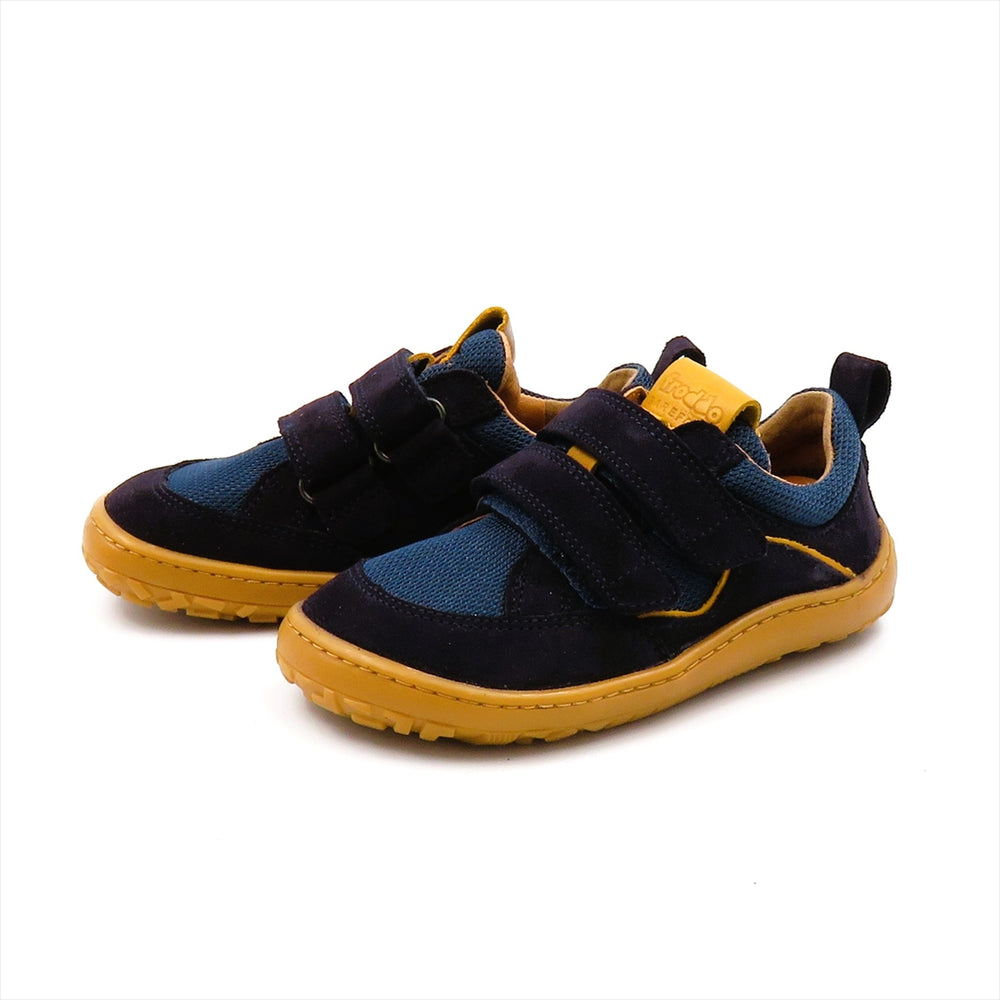 
                  
                    G3130271-2 DARK.BLUE
                  
                