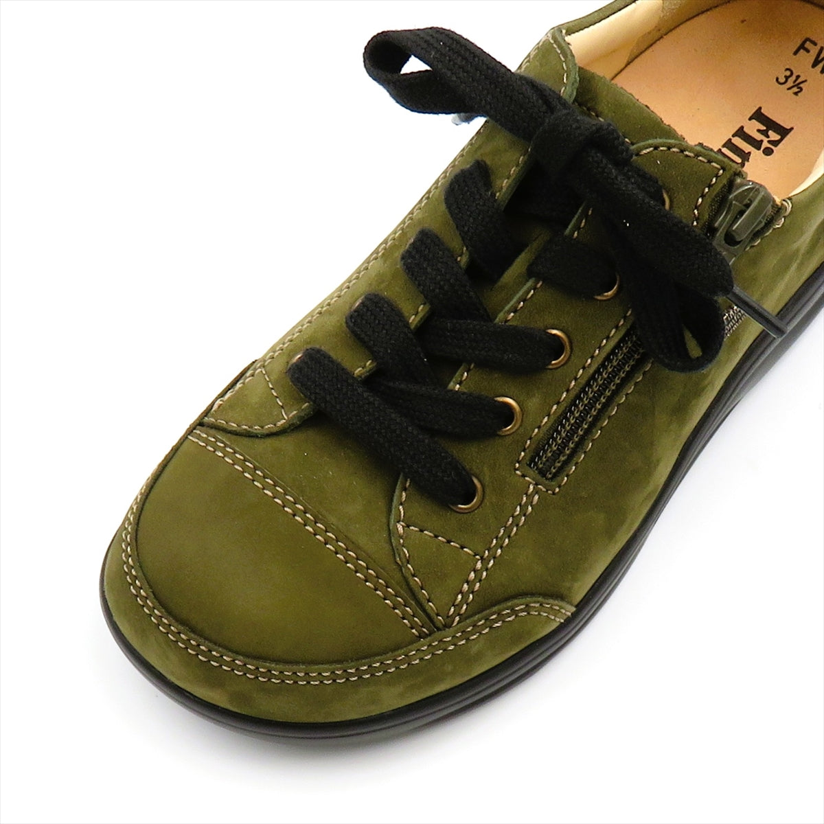 
                  
                    2975 HAKATA OLIVE.N
                  
                
