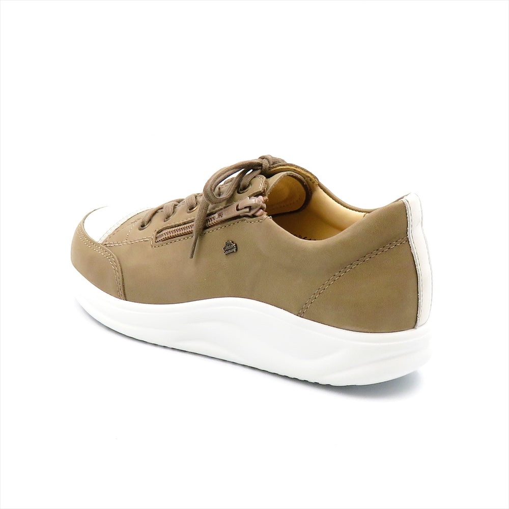 
                  
                    2975 HAKATA CAMEL.BI
                  
                