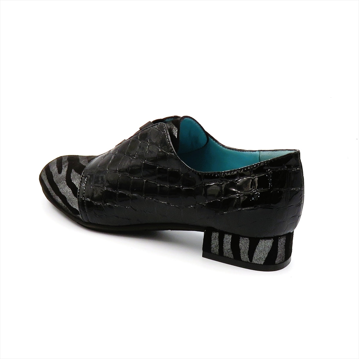 
                  
                    1046MGR BLK.ZEBRA.E
                  
                