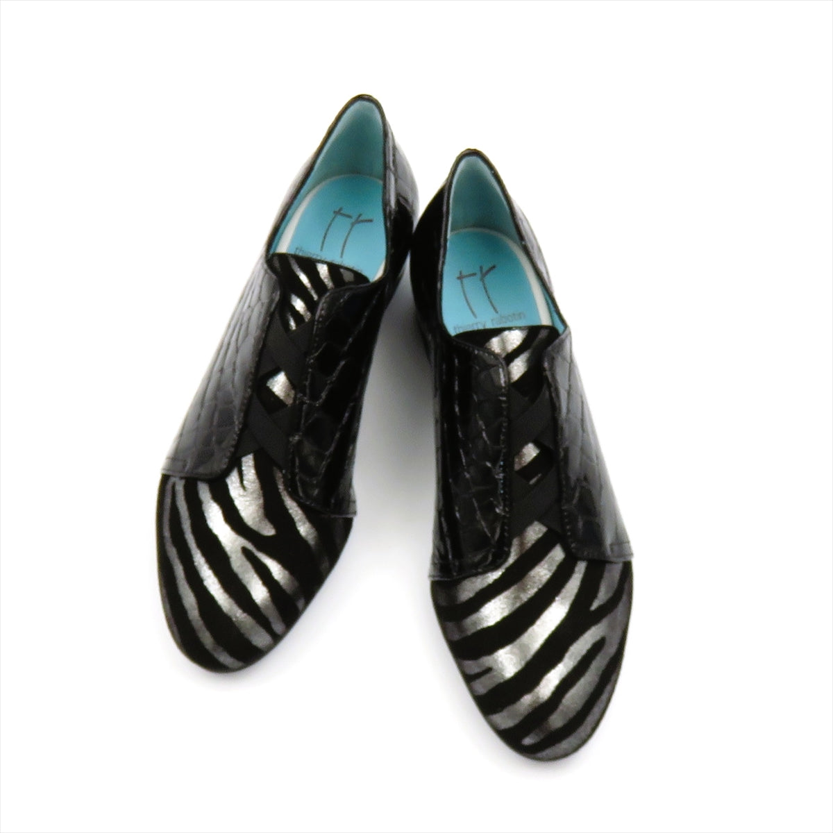
                  
                    1046MGR BLK.ZEBRA.E
                  
                