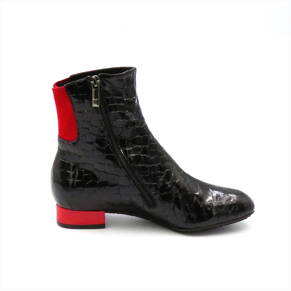 
                  
                    S316MGR BLK.RED
                  
                