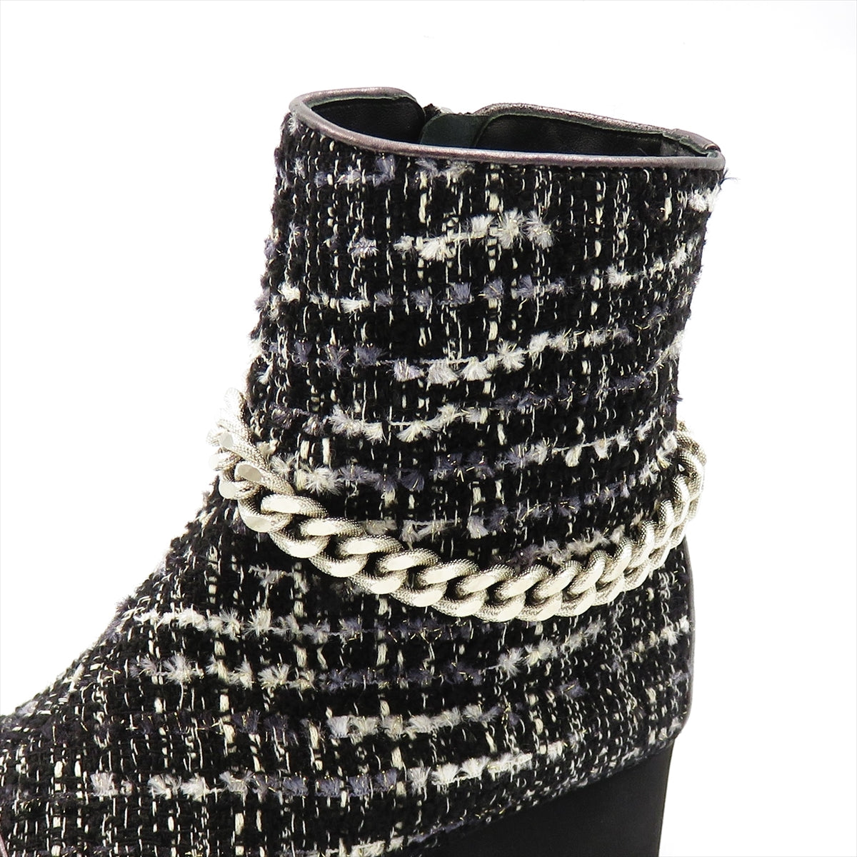 
                  
                    2528H BLK.TWEED
                  
                