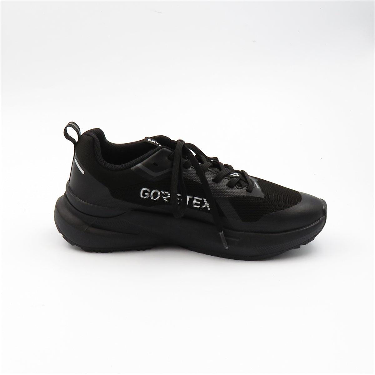 
                  
                    8700155 GTX BLK
                  
                
