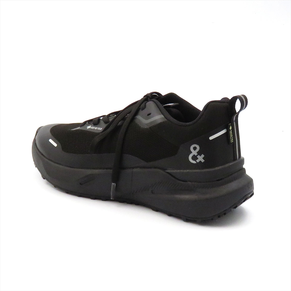 
                  
                    8700155 GTX BLK
                  
                