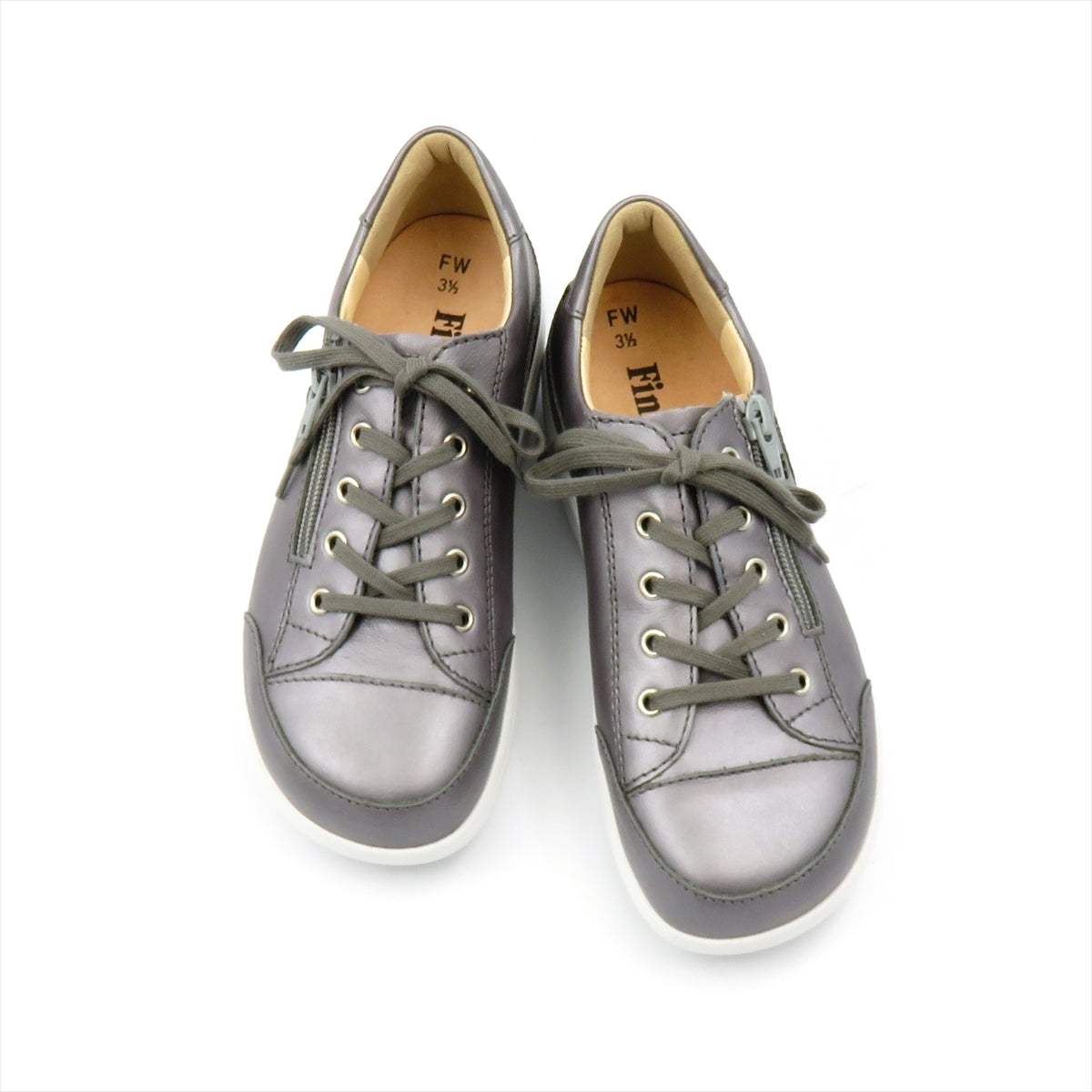 
                  
                    2974 HACHIOJI GREY
                  
                