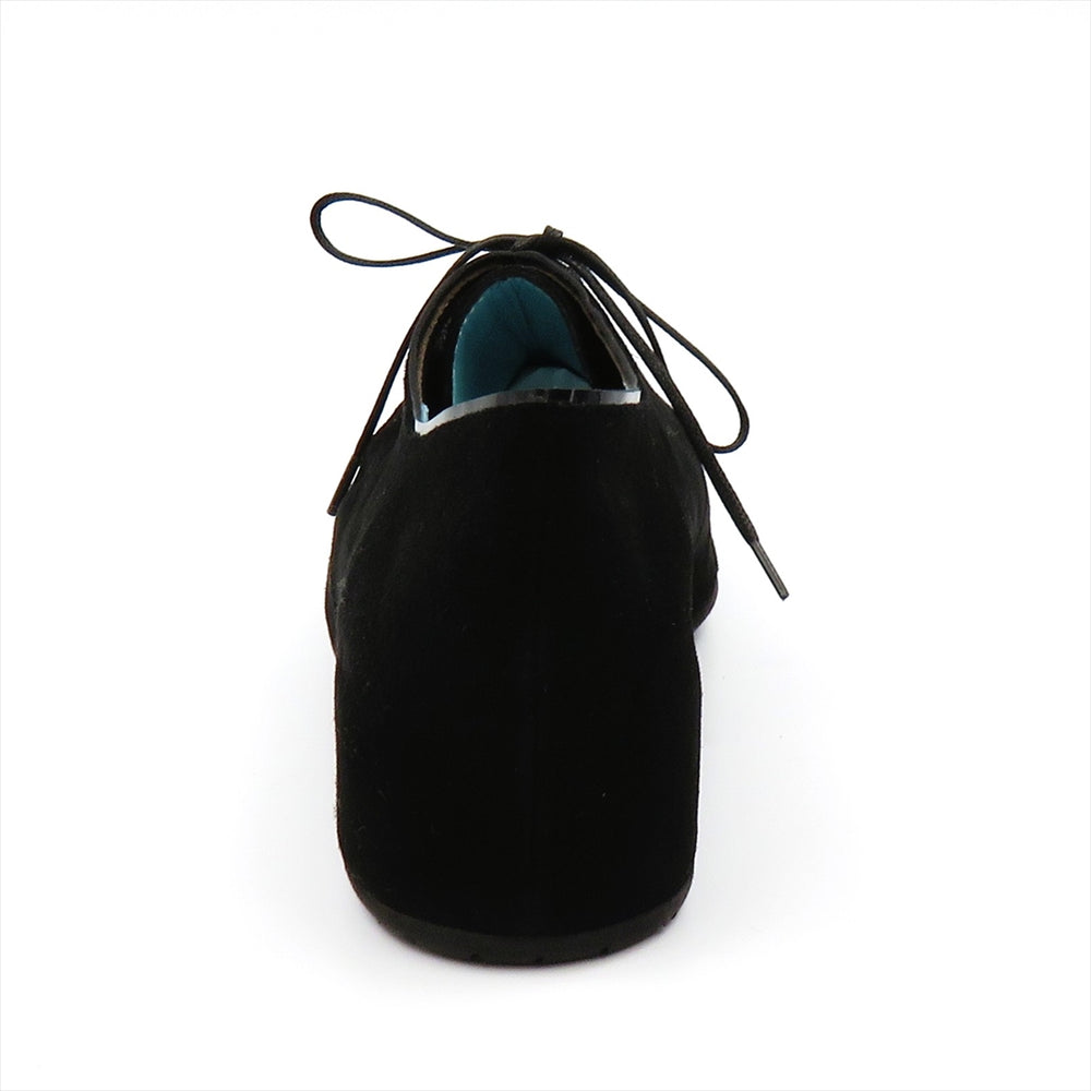 
                  
                    676M CAMO.BLK
                  
                
